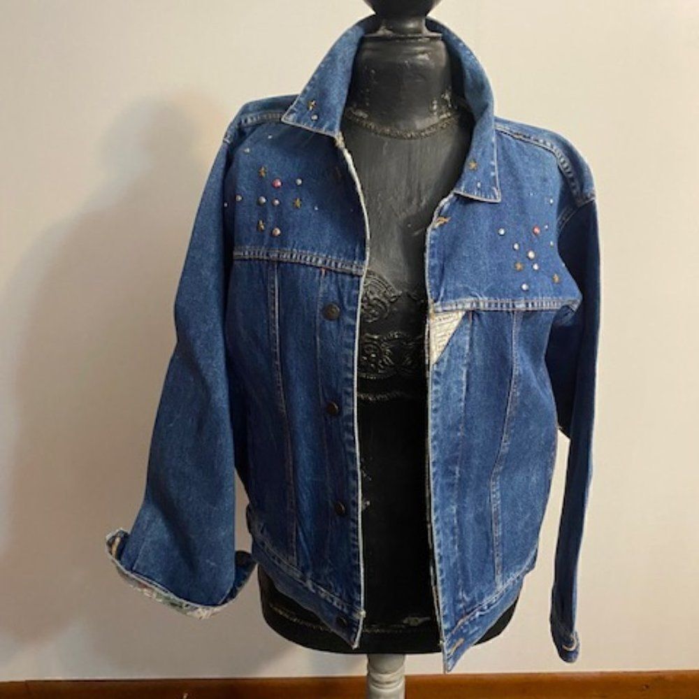 Dax embellished Blue jean jacket, size Medium